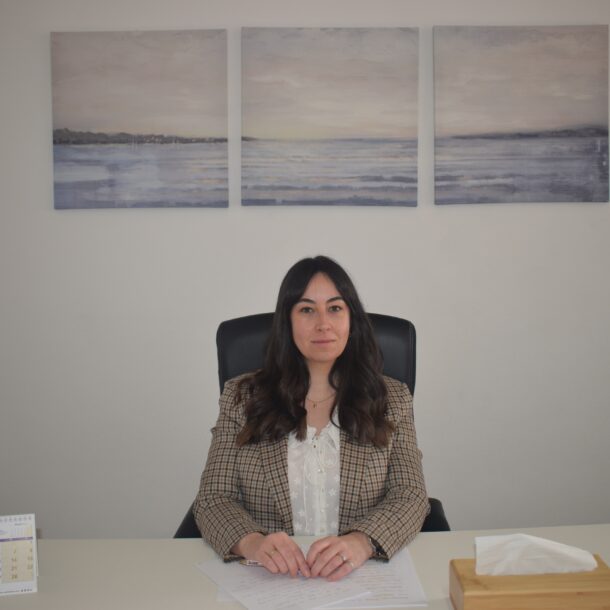 Psicóloga en la consulta de Algorta